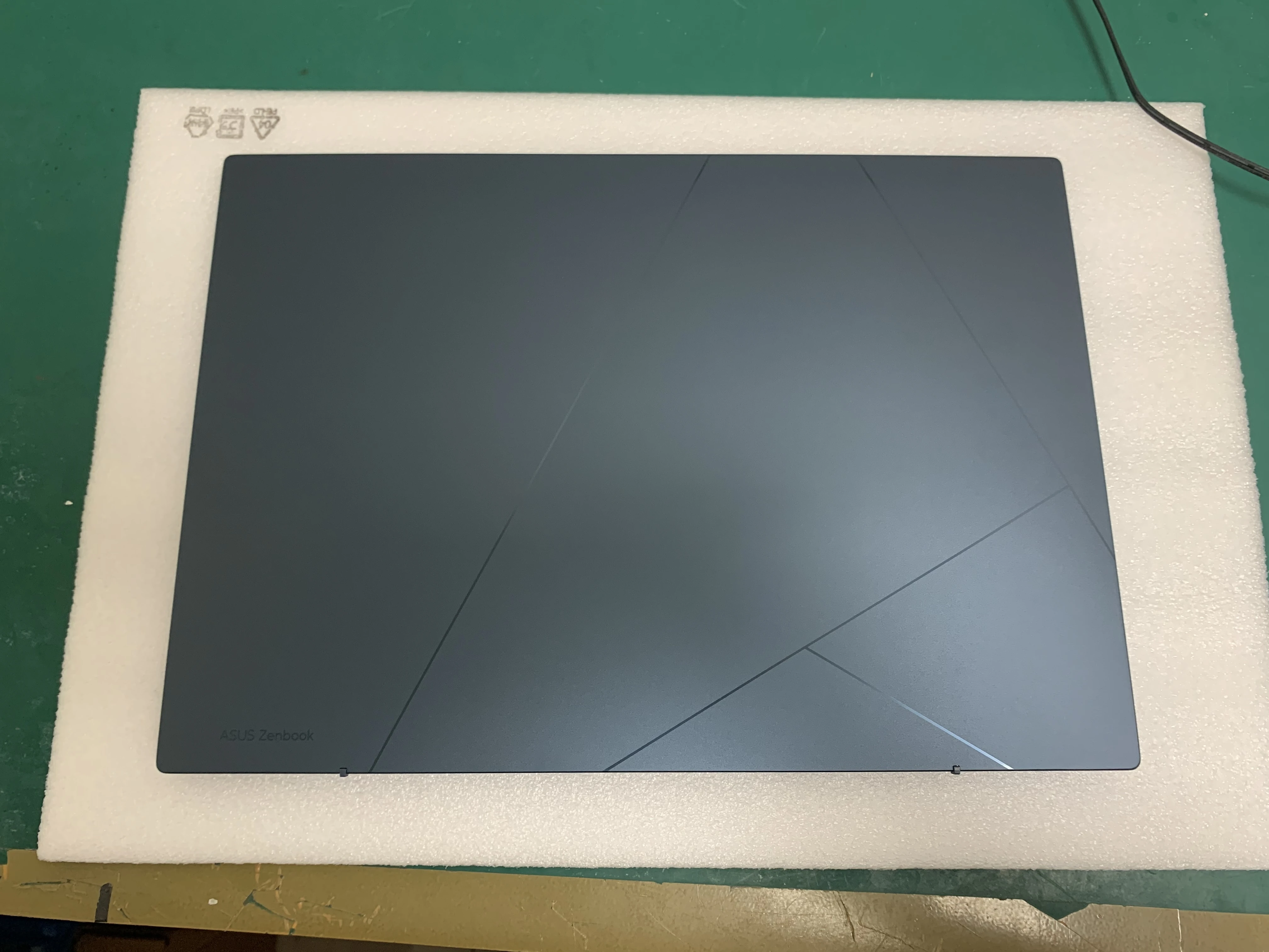 14.0 Inch For ASUS ZenBook UX3402 UM3402 UX3402Z UX3402ZA OLED