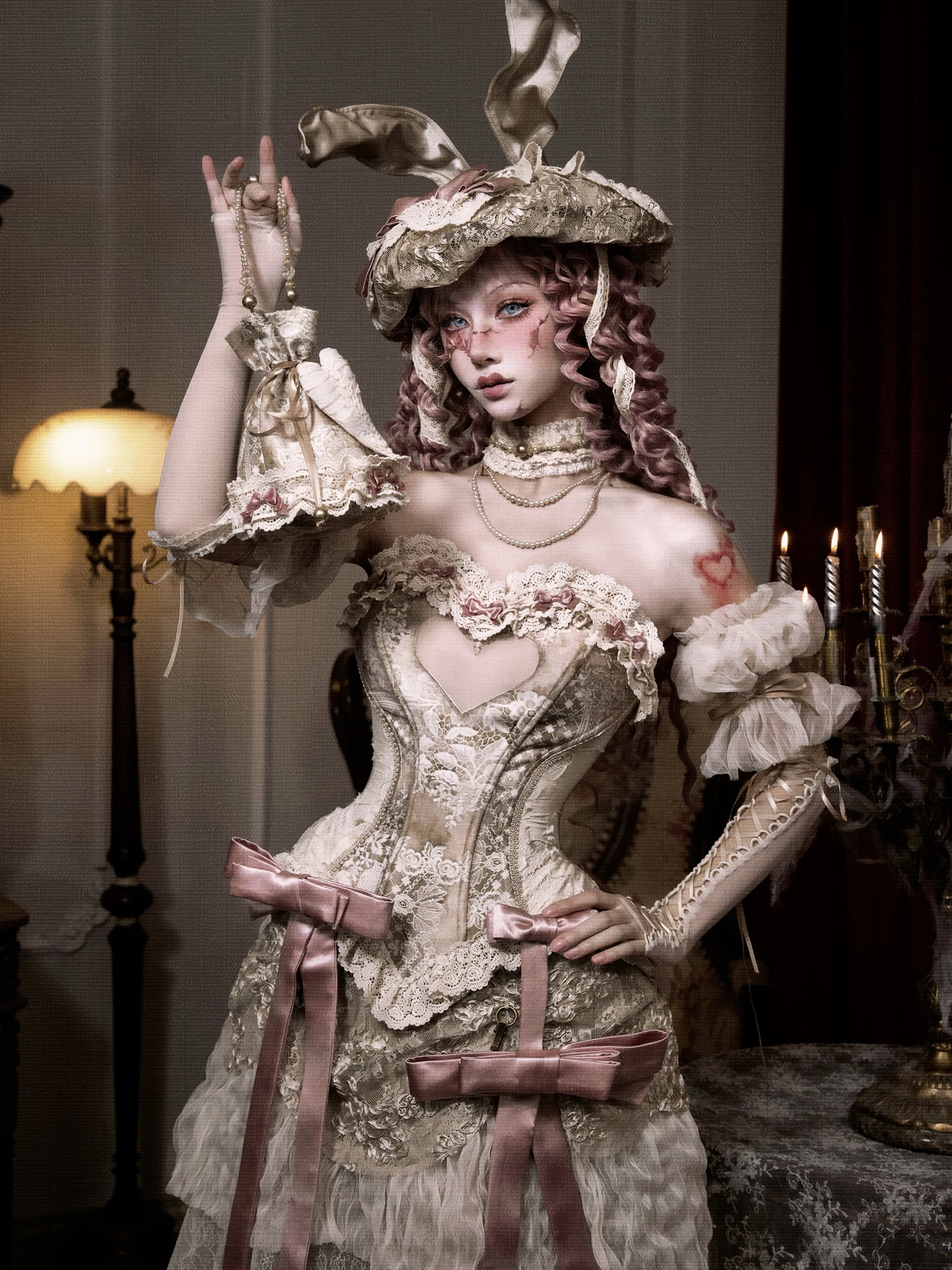 Blood Supply Original New Design Love God Satin Heart Hollow Out Fishbone Tube Top Court Gothic Palace Slim Top