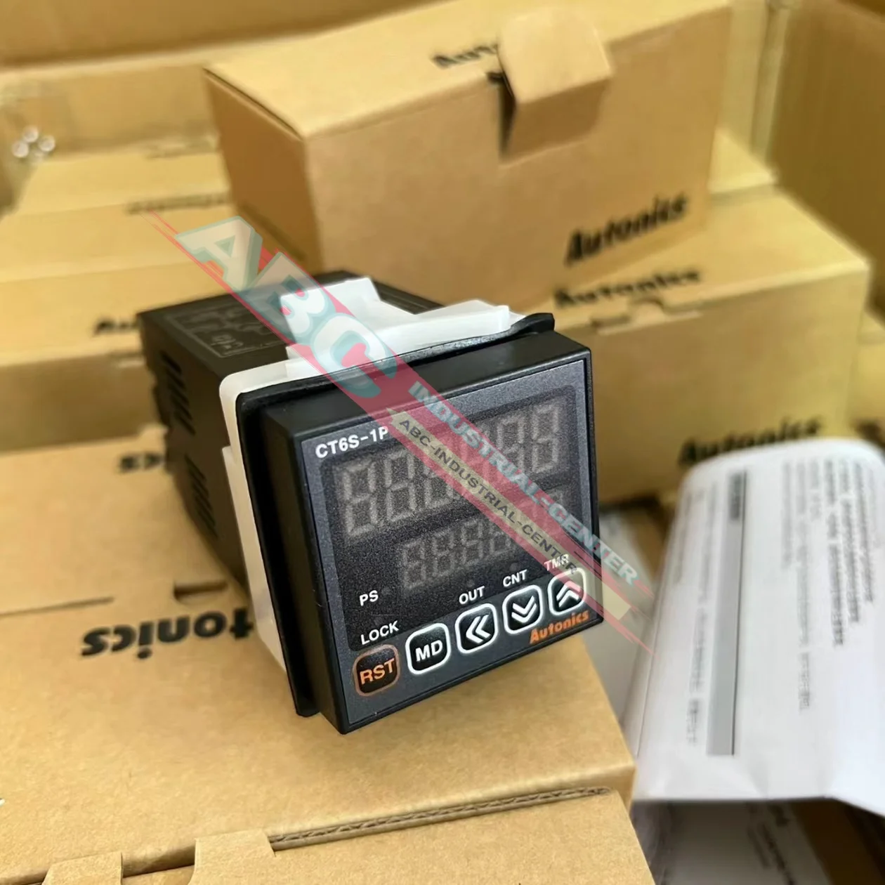 

TZ4ST-14C Digital Counter brand new FS4E-1P4