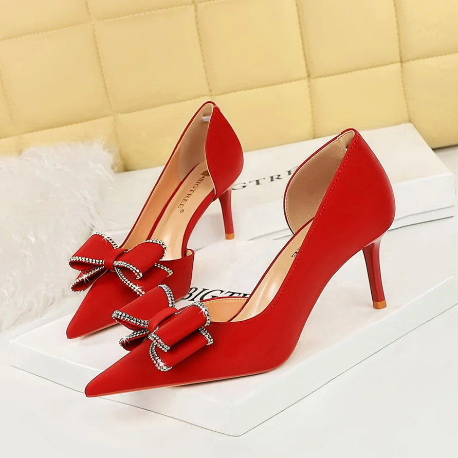 Women's Pumps Shoes New Style Banquet With Thin Shallow Mouth Pointed Side Hollow Water Diamond Bow Tie Single Ladies High Heels