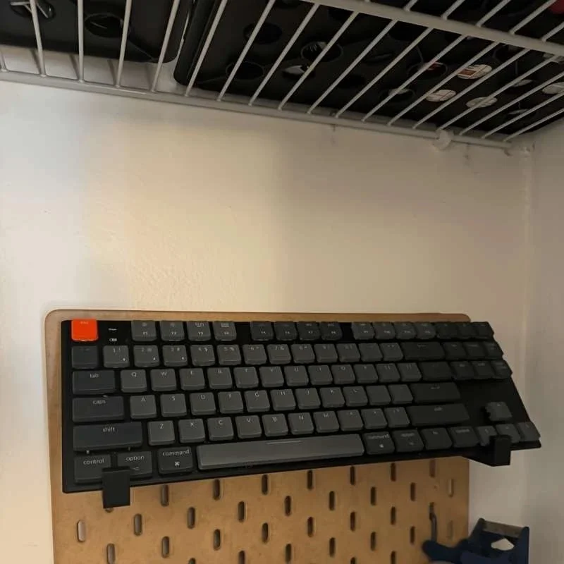 Skadis Pegboard Mechanical Keyboard Wall Mount Bracket Wall Hanging Keyboard Storage Holder