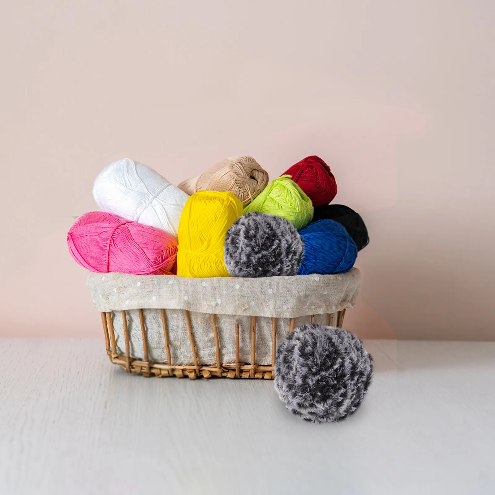 

16Pcs Chunky Soft Faux Eyelash Yarn for Crochet Knit Blanket Scarf DIY Craft Soft Yarn Hand Knit Faux Fur Crochet