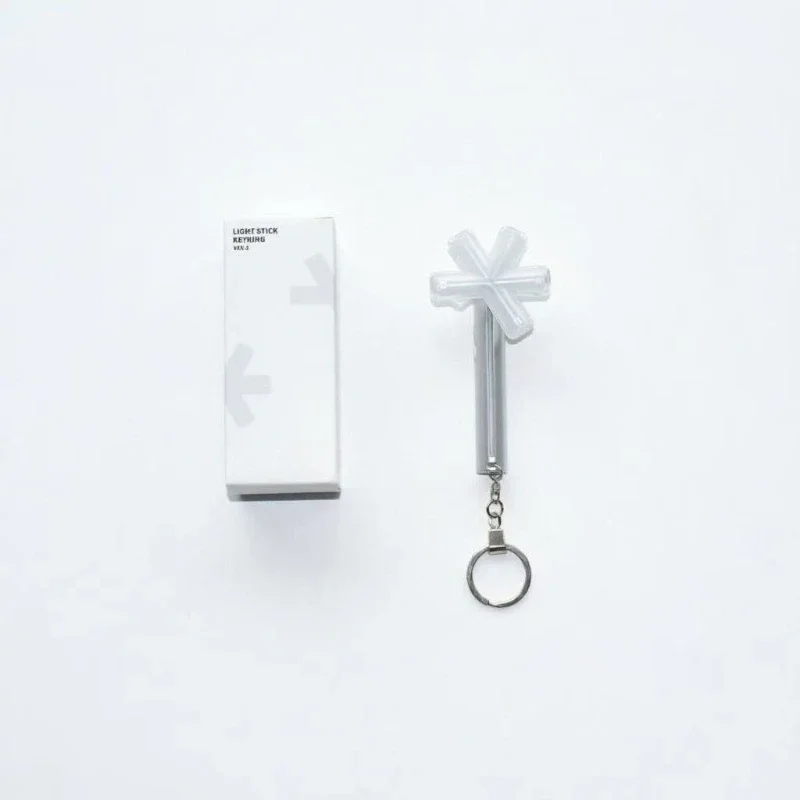 

New Kpop Korean Minnie Yuqi Lovely Mini Light Stick Keychains Ver.3 Electronic Lights Bag Pendant Keyrings Fans Best Gifts