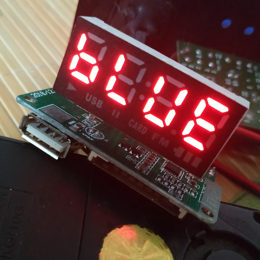 

Плата беспроводного декодера Bluetooth, левая и правая структура, базовая пластина шириной 5,5 см в байонетный 2 см вместо MP3-5907