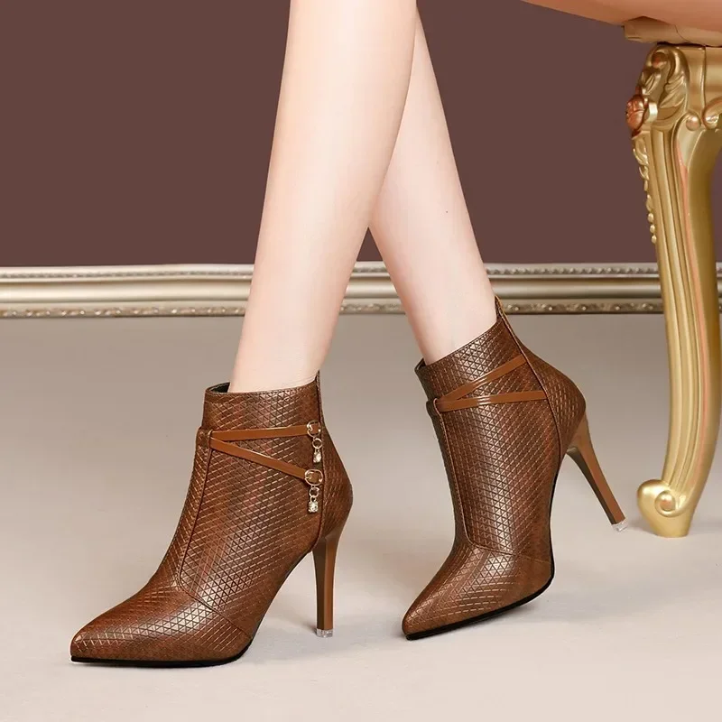 2024 New Large High Heel Fashion Boots with Cotton Warm Naked Boots Banquet Women\'s Shoes Short Boots