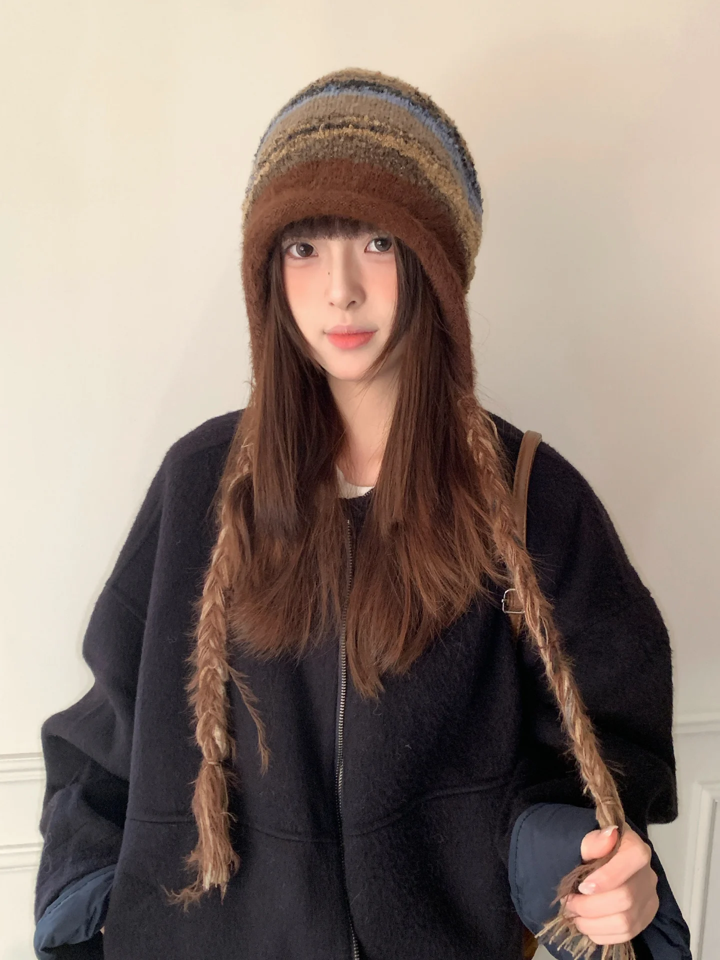 Retro Melanin Gradient Fleece Knit Beanie For Women Winter Thickened Ear-Covering Hat Warm Head