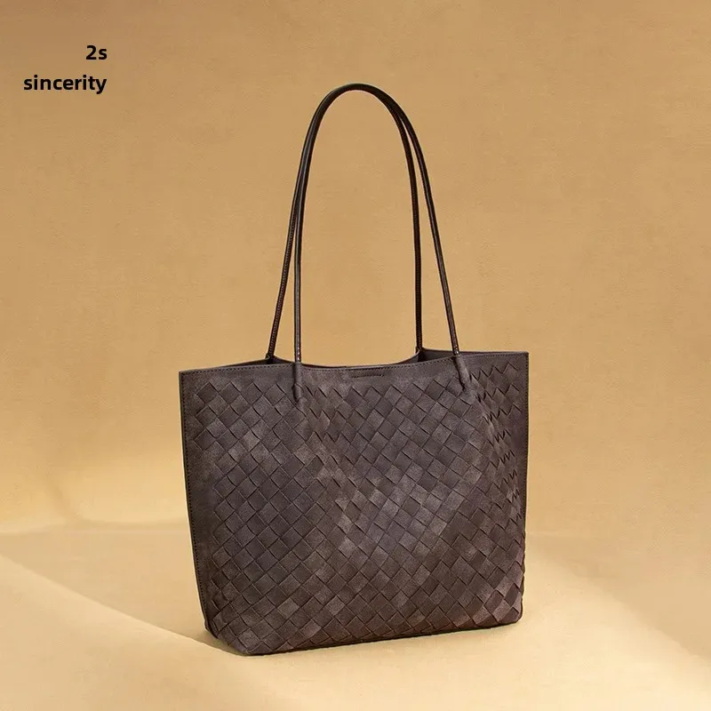 Autumn/Winter New Large Capacity Single Shoulder Women's Bag Woven Frosted Handbag Trendy Stream Mother Tote Bag Women's