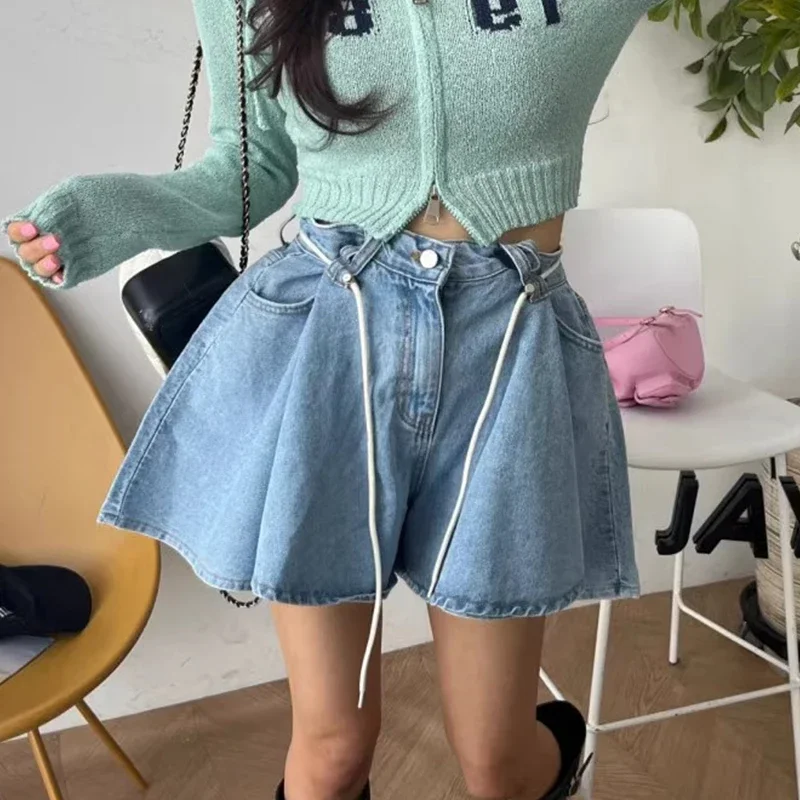 Gagarich Fashion Korean Chic Spring Summer Retro Vacation Style V-neck Ink Print Design Loose Casual Bat Sleeve Shorts Women