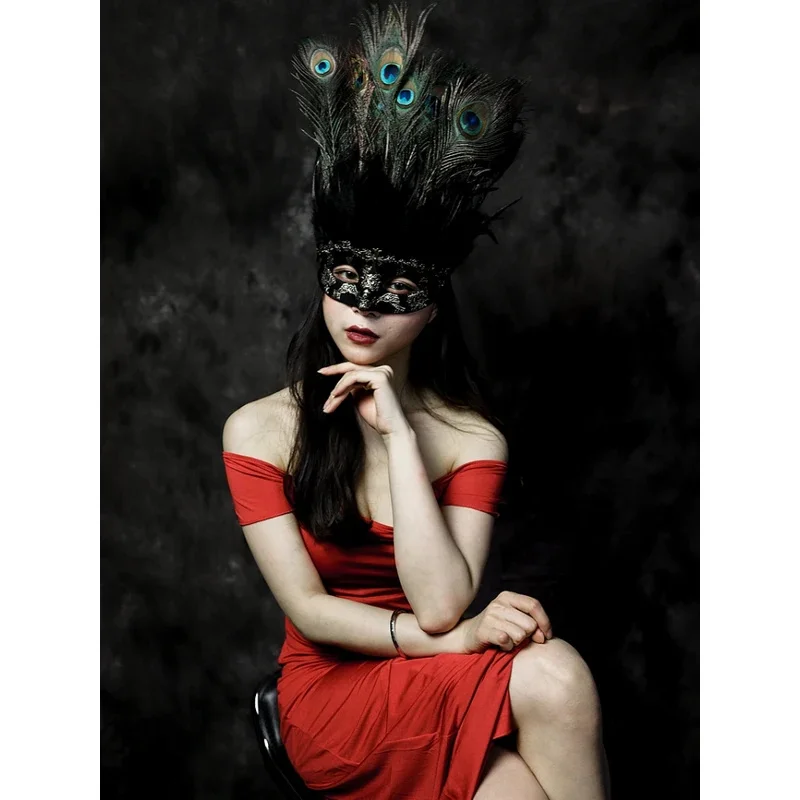qq34Mask Women's Black Feather Half Face Luxury Peacock Fun Suitable for Halloween Party Ball Bar Christmas Stage Performance Pr