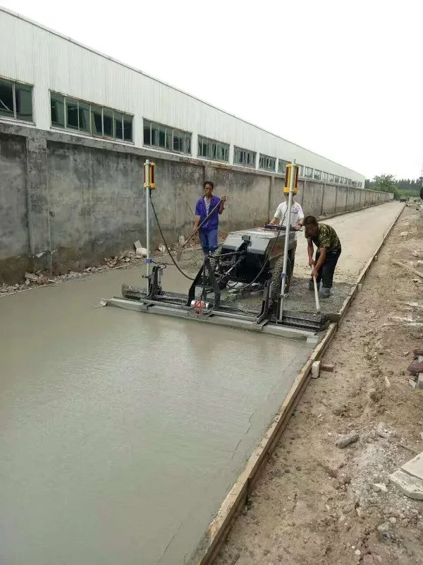 Two-wheel Hand-held Automatic Concrete Finisher Vibratory Floor Paving Road Laser Screed Machine