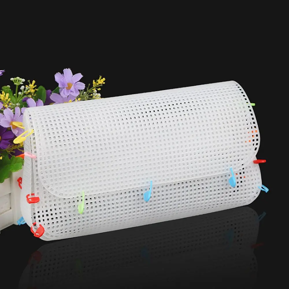 Sewing Plastic Mesh Cloth Latch Hook Bags Bag Rug Hook Bags Thread Hook Grid Hook Crafts DIY Handcraft Supplies Accessories