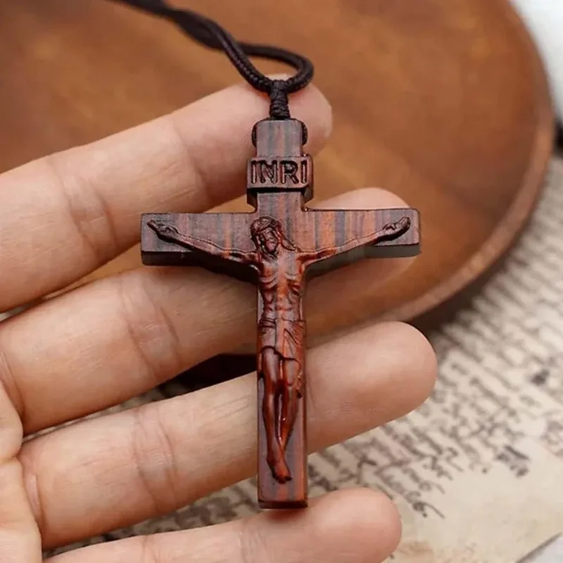 Jesus Cross Wooden Necklace,Wood Cross Necklace,Christian Catholic Jesus Crucifix Necklace for Men Women