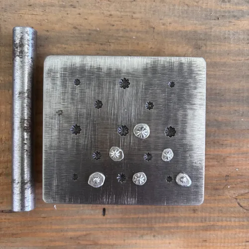 Juego de troqueles de punzón para marcar joyería con patrón de flores, sellos de Metal de estilo indio, herramienta Smith de plata, artesanía a mano de oro y plata, clavo Navajo