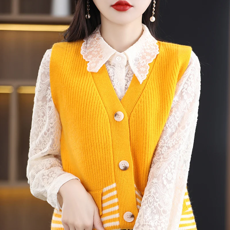 2023 Spring Autumn New Women 100% Wool Knitted Vest Loose Sweaters Solid Color Short Waistcoat Female V-Neck Cardigan Sleeveless