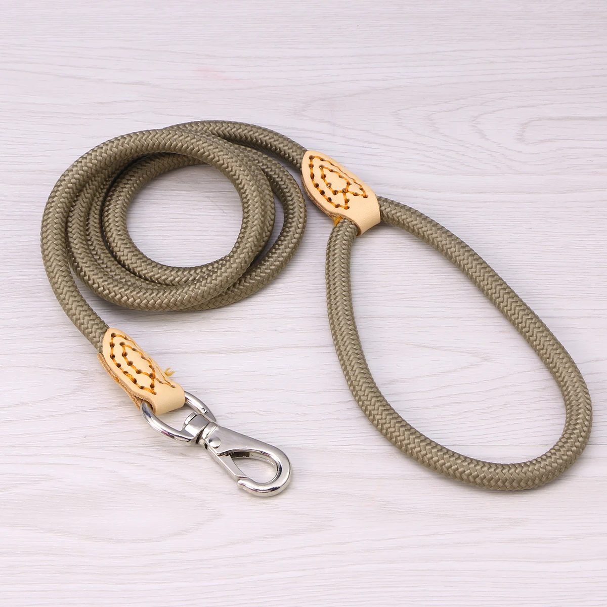 البيج 1 سنتيمتر X 1.25 متر المتسلقين الكلب المقود عالية الشد قوة حبل اتصال الثقيلة مشبك معدني مقود الكلب