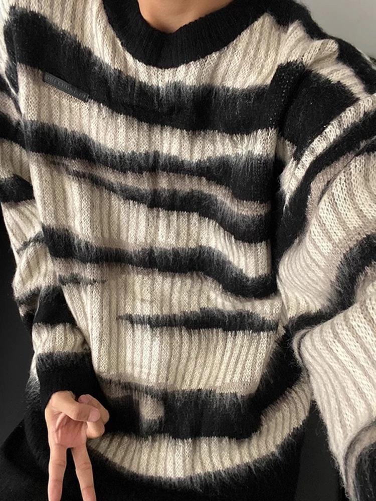 

American Retro Striped Camere Sweater Men's Autumn Winter Oversize Lazy Sle Couple Knitted Coat Casual Soft Comfortable