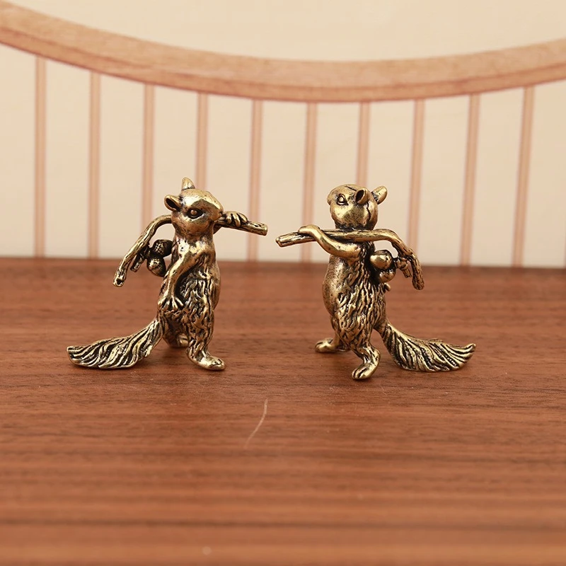 Squirrel Brass Animal Figure Home Decor Office Desk Decoration Ornament Anti-Squirrel Bronze Tea Pet Craft Gift Handheld Piece
