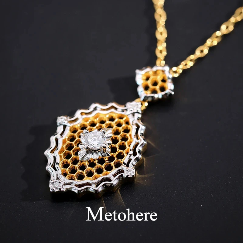 Metohere| New 2024 trends Italian antique jewelry luxury romantic design four-leaf clover necklace women