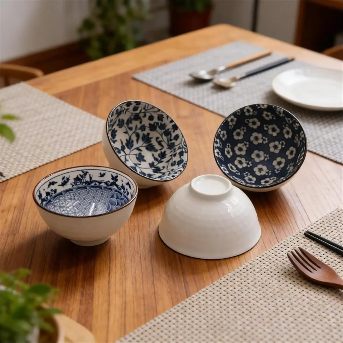 

4Pcs Ceramic Bowls, Ice Cream Snack Dip Bowl Set, 4.5'' Japanese Style Ceramic Dipping Bowls for Rice, Cereal, Dessert