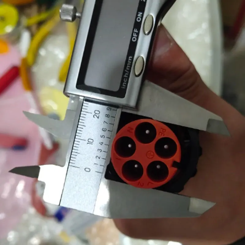 Diameter 24mm Five Holes  AC Terminal For Three-phase GoodWe 8-12KW Energy Storage Inverter