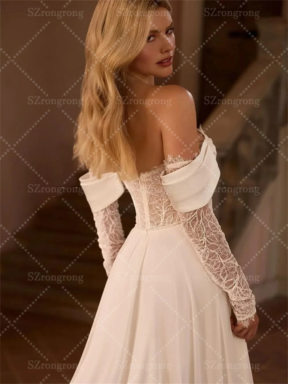 بوهو الحبيب طوق تول الدانتيل ألف خط الجانب الشق ثوب زفاف عارية الذراعين كم طويل الوهم فستان الزفاف مع قطار مخصص