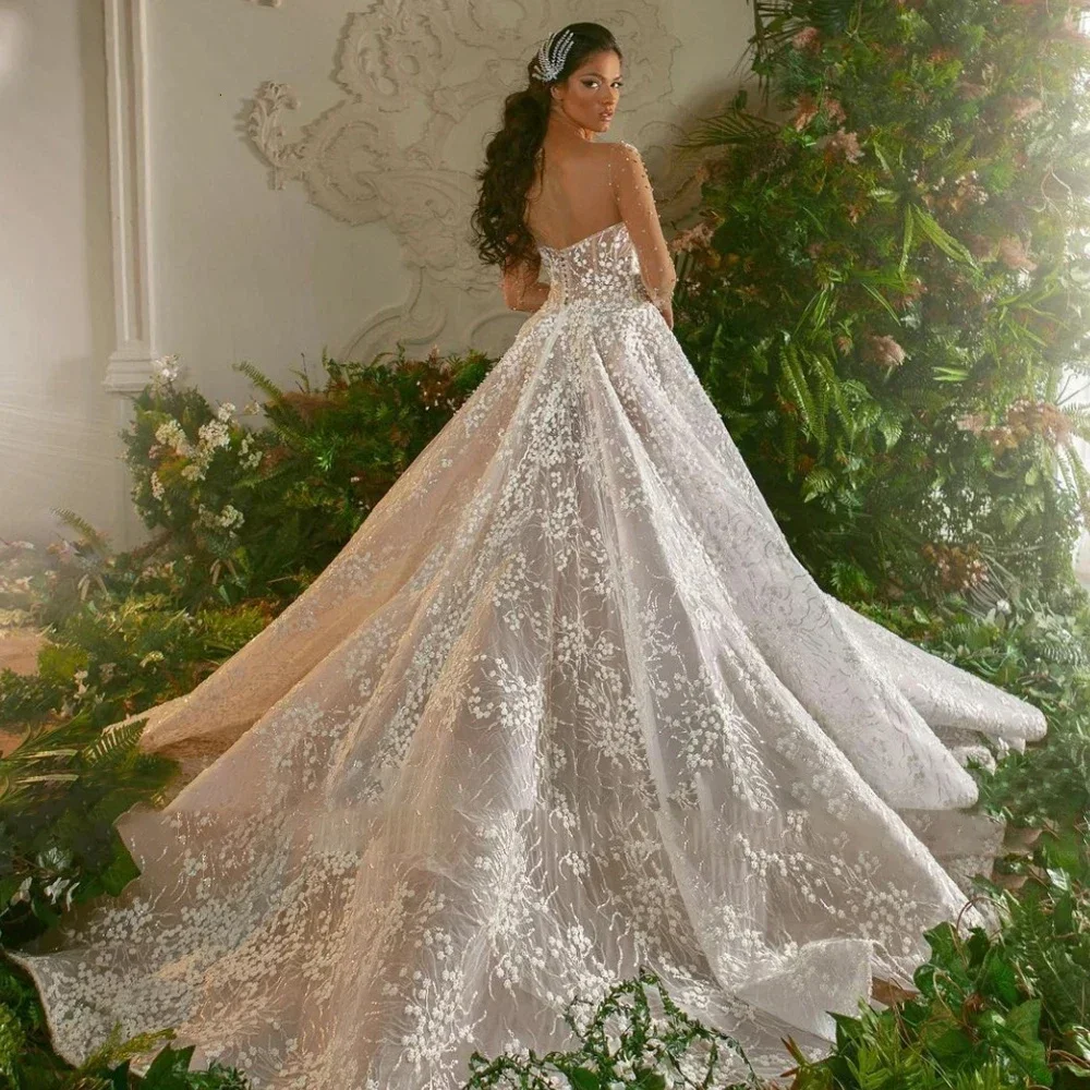 カスタマイズされたエレガントなボールガウンウェディングドレス、レースアップリケ、Vネック、ブライダルドレス、高品質プリンセスドレス