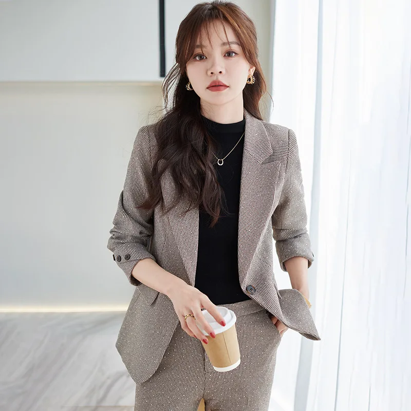 High-Grade Business Suit Women's Spring2024New Western Style Goddess Temperament Fashion Temperament Trend Two-Piece Suit