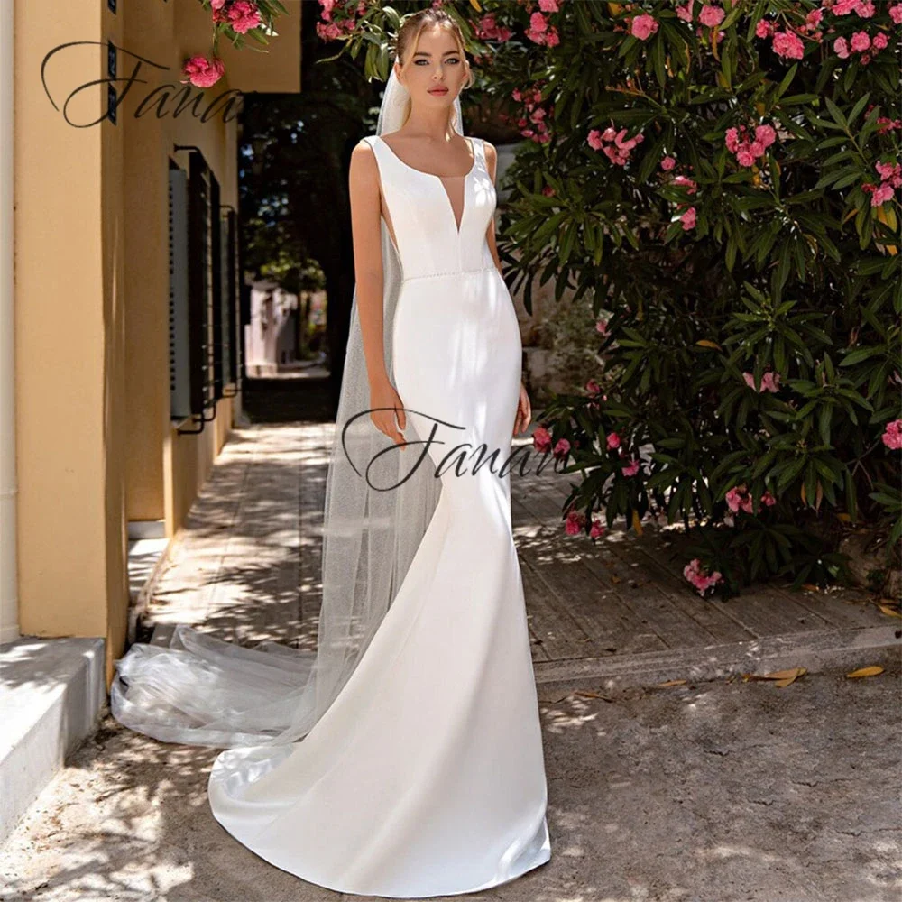 

Simple Deep V-Neck Sleeveless Mermaid Wedding Dresses Floor Length White Satin Bridal Gowns Long Open Back Gown