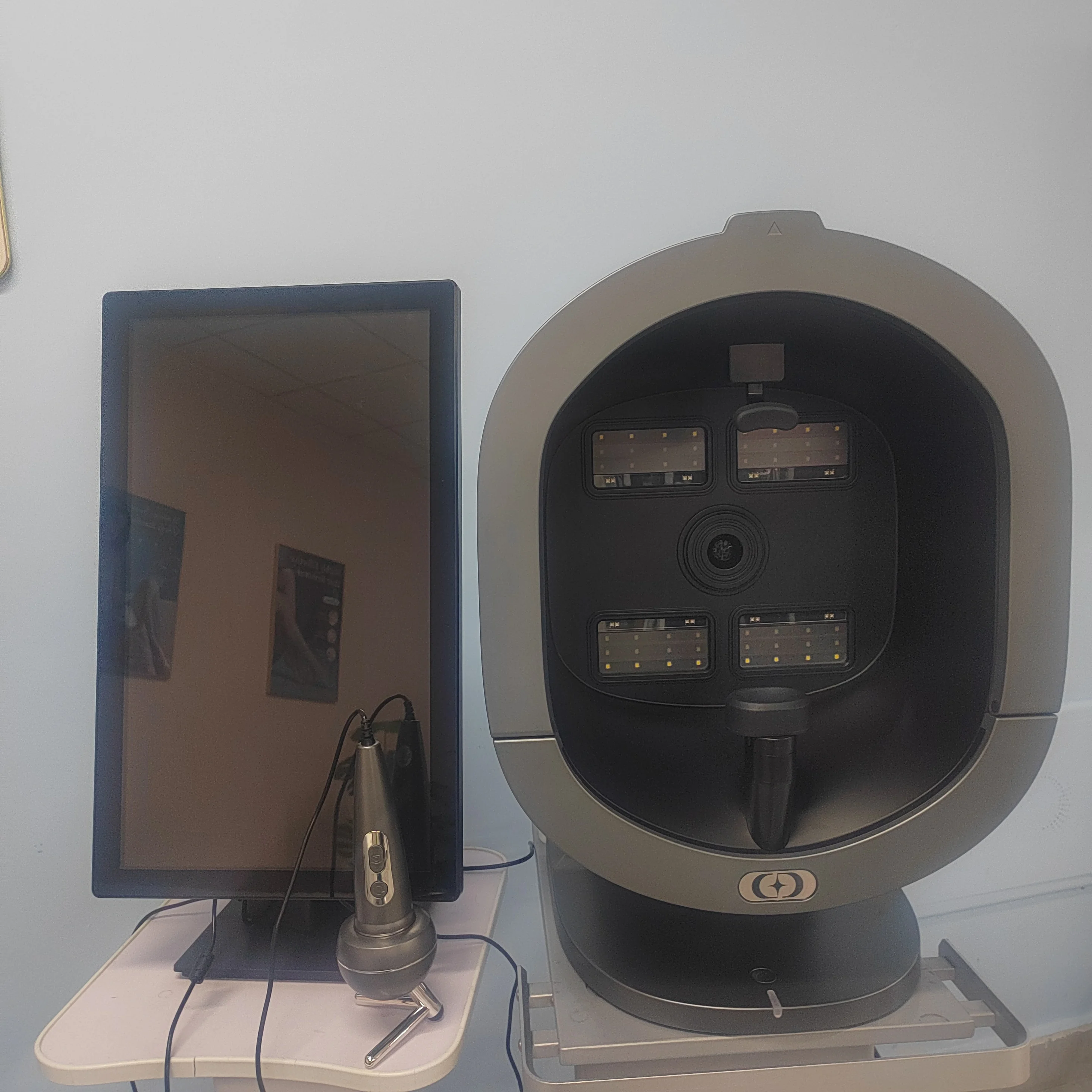 ترقية X5 ثلاثية الأبعاد Ai محلل صور الجلد عالية الوضوح بكسل مسح الوجه بالكامل متعدد الطيف كشف الرطوبة فروة الرأس