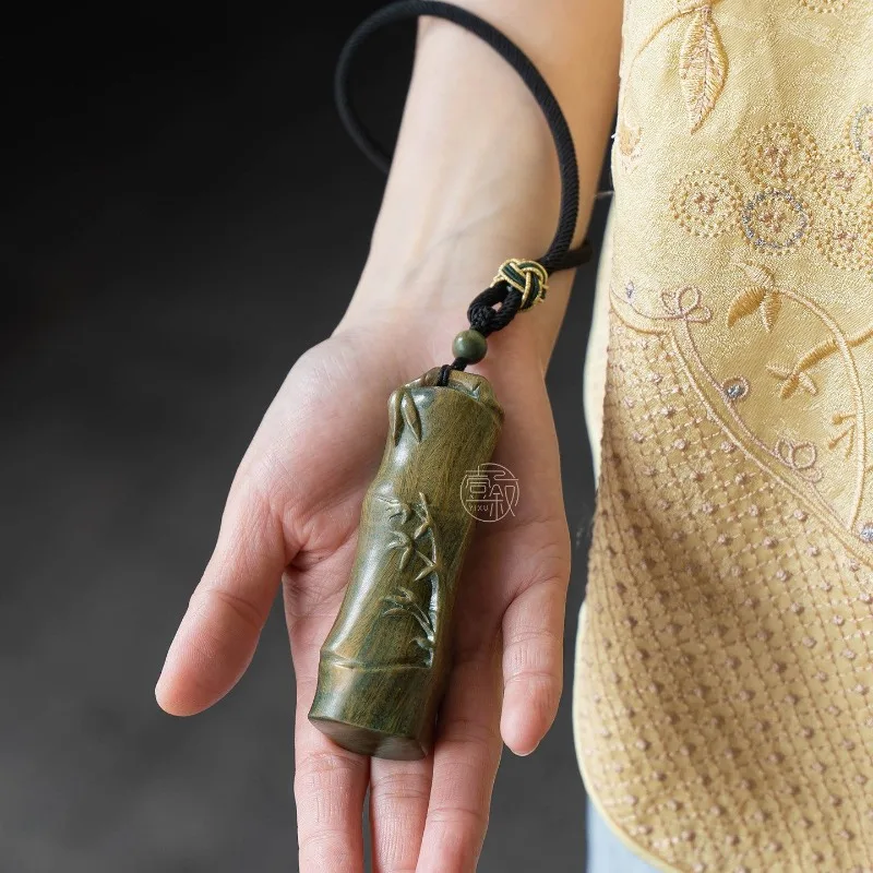 Green Sandalwood Bamboo Joint Hand Roll Carving Decorative Figurine Stress Relief Fidget Pendant Gift for Men Women Collectible