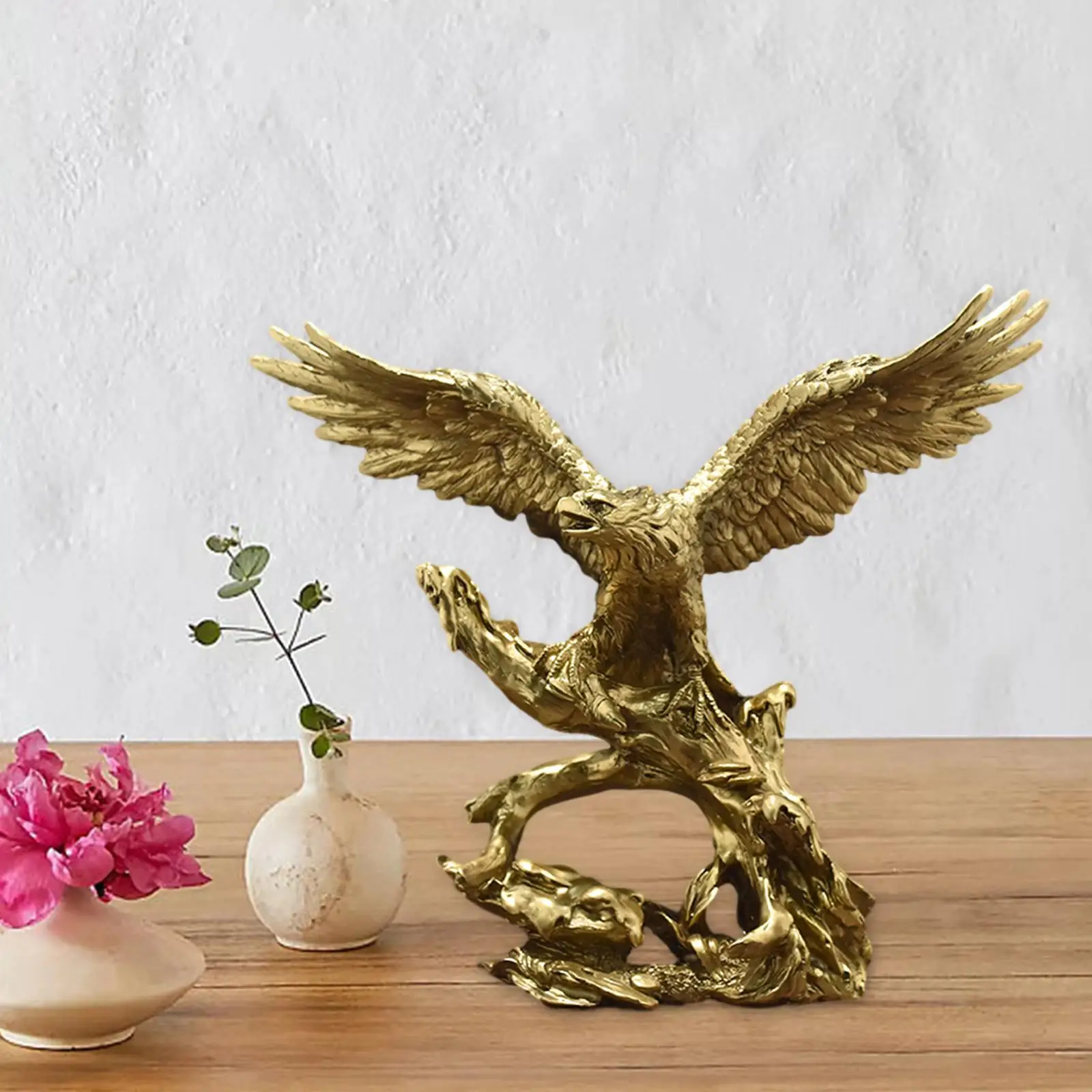 

Eagle Figurine Collection Gift Lucky Feng Shui Decor Sculpture Desk Ornament for Tabletop Office Living Room Bookcase Decoration