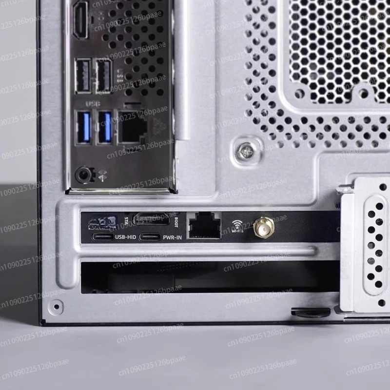 Servidor de mantenimiento y instalación de sobremesa con control remoto NanoKVM-PCIe RISC-VPiKVM