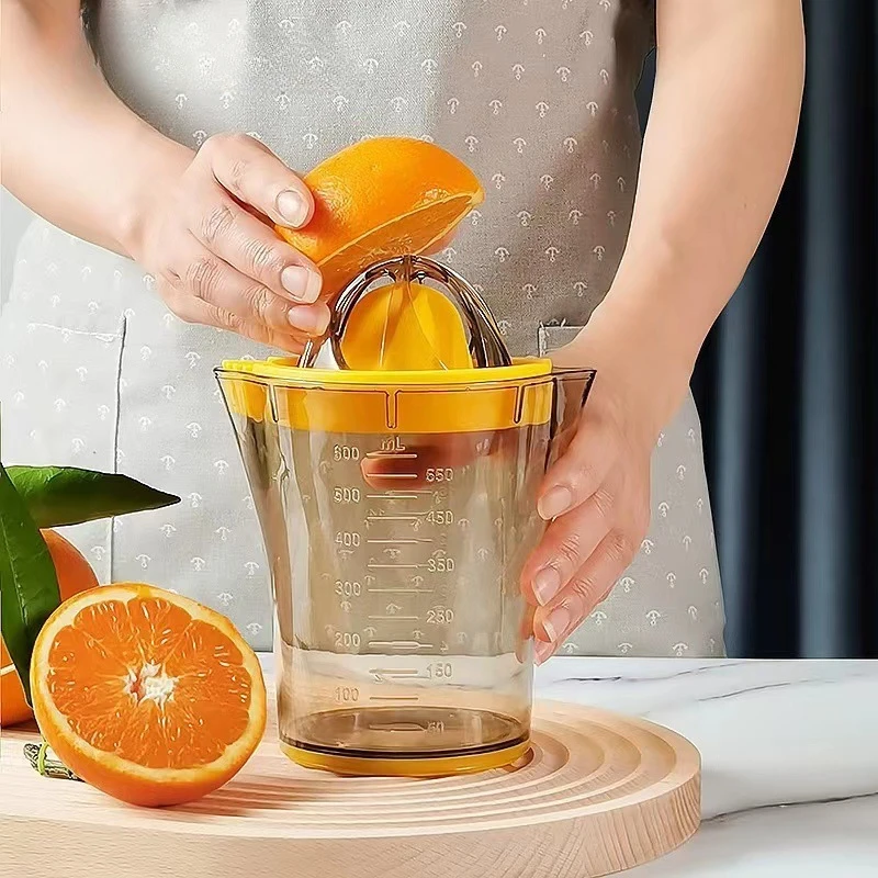 Manual Citrus Juicer with Scale Measuring Cup Hand Fruit Squeezer for Orange Lemon Portable Kitchen Juice Making Tool 1Pc