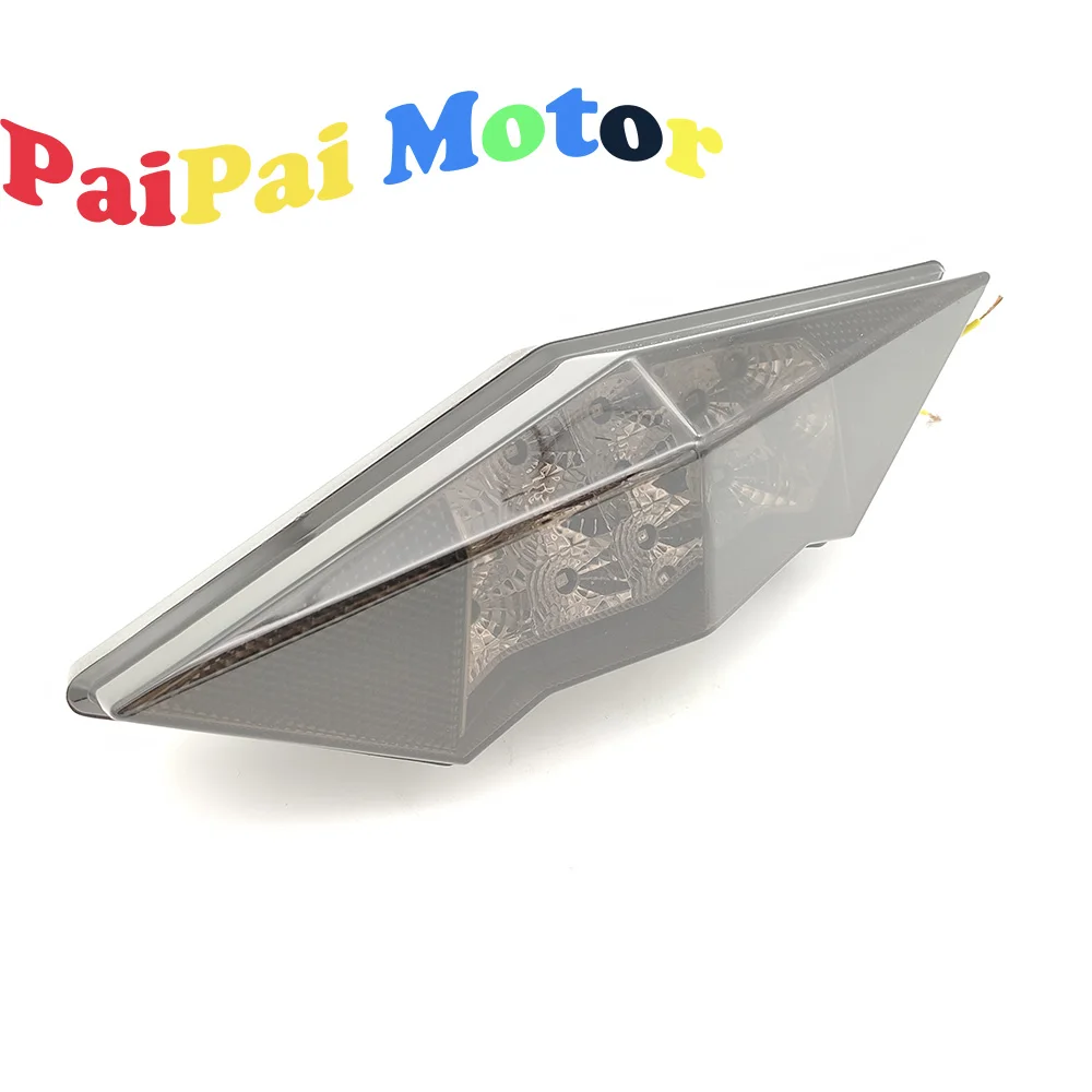 

High Performance smoke light For 2008-2018 Can Am Outlander Max 400 800 R OEM Tail Light Lamp 710001203