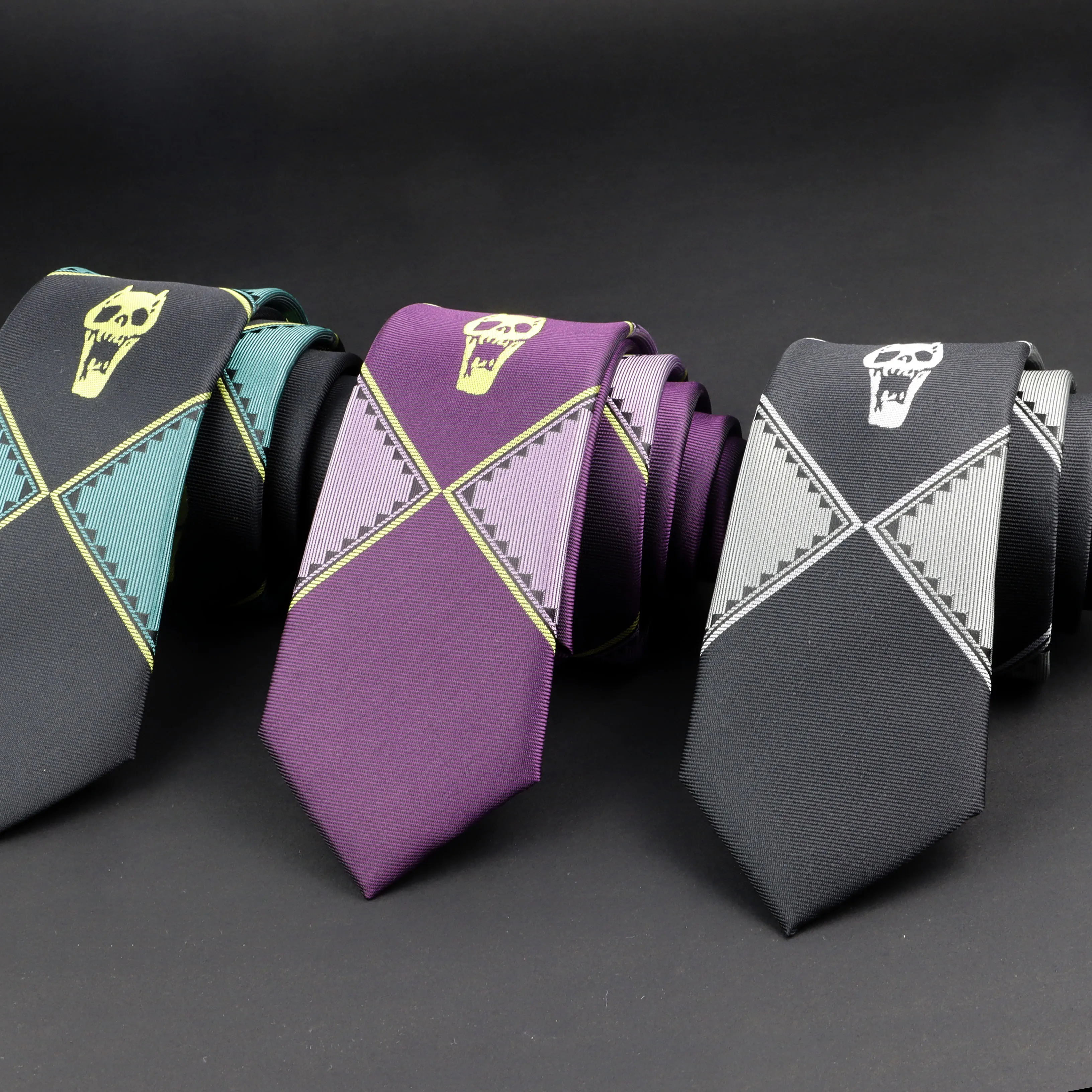  Anime JoJo Tie Kira Yoshikage Halloween Cosplay Costume Accessories KILLER QUEEN Skull Party Cosplay  Accessories Fake Collar