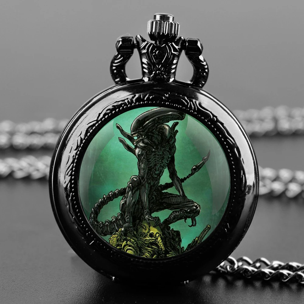 Alien Xenomorph‌ Design Unique Gifts Vintage Arabic Numerals Quartz Pocket Watch Necklace Pendant Clock Chain Men Gifts for Boys