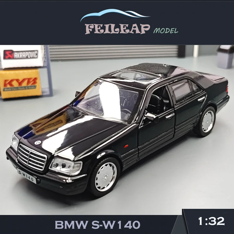 Diecast BWM S-W140 Classic Alloy Car Model 1/32 Simulation Voiture Miniature With Sound Light Collective Toy Vehicle Boy Gift