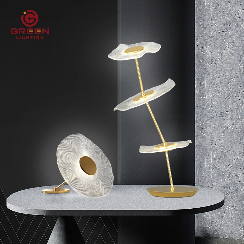 Customizable Modern Style Metal Decorative Art Bedroom Bedside Table Lamp Color Options Available