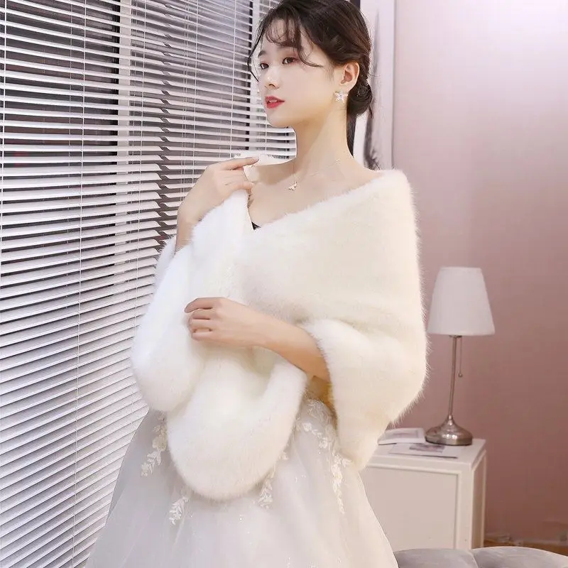 New Autumn Women Open Stitch Solid Color Shawls with Faux Fur Flocking Short Cape Female Winter Pashmina Wraps