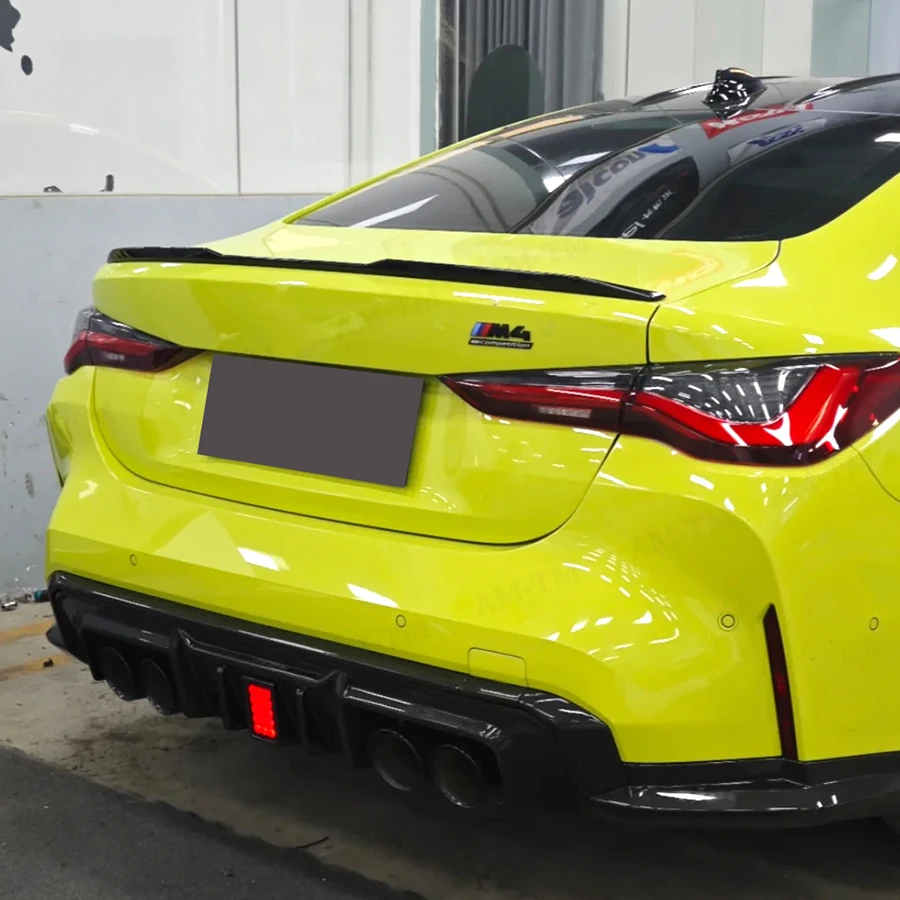 For BMW M3 M4 G80 G82 G83 Coupe Carbon Fiber Pilot Light Rear Lip Diffuser Back Bumper Hugger Spoiler With Light Diffuser