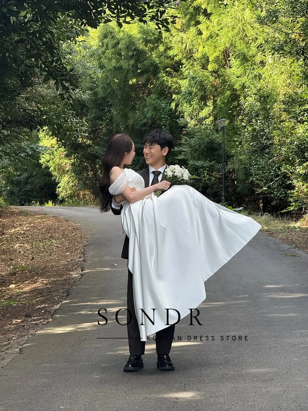 Suknie ślubne koreańskie z odkrytymi ramionami, jedwabna satyna, gorset z tyłu, suknie na przyjęcie weselne, sesja zdjęciowa, suknie balowe szyte na miarę.