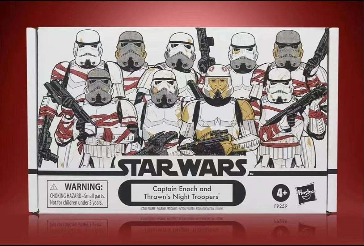 

В наличии Hasbro 3,75-дюймовый набор штурмовиков «Капитан Ено и Темная ночь»