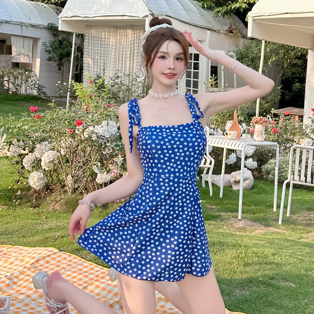 Costume da bagno intero floreale femminile 2025 Corea Costumi da bagno Donna Costumi da bagno a fascia Estate Abbigliamento da spiaggia Bagnante Monokini Piscina