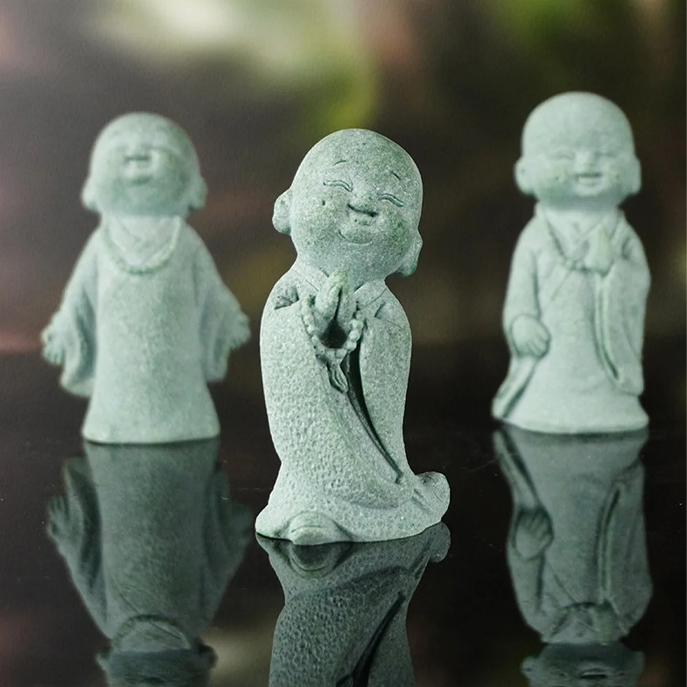 3pcs/set Zen Monk Praying Sculptures Ornament Sandstone Smiling Praying Monk Statue Miniature Figurine Fish Tank Home Decoration