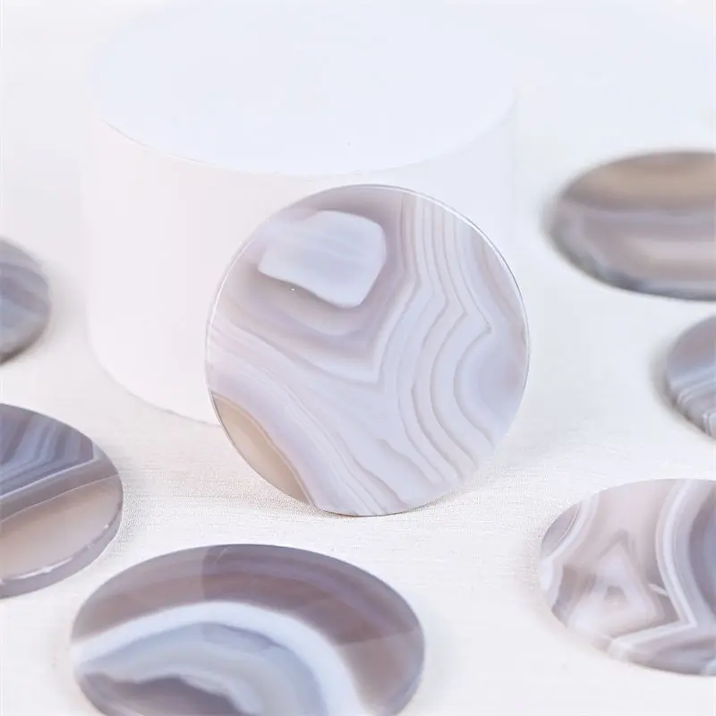 1PC Natural striped agate round slice, smooth and polished, suitable for home decoration, ornaments, and holiday gifts.