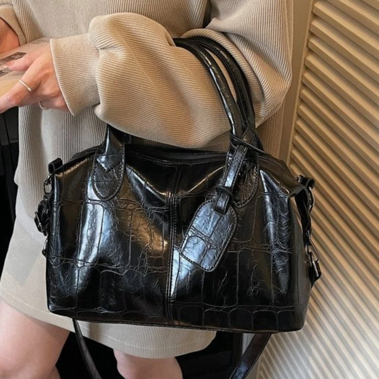 

Женская сумка из искусственной кожи 2026: модная сумка через плечо для женщин, новинка, подростковая сумка-мессенджер