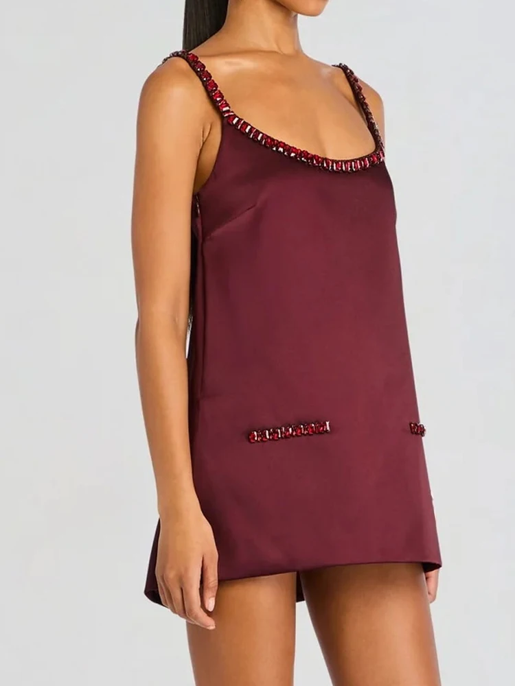 Minivestido Sexy de satén sin mangas con hombros descubiertos, vestido elegante con tirantes empalmados de lentejuelas, Vestido corto informal sin espalda a la moda para mujer