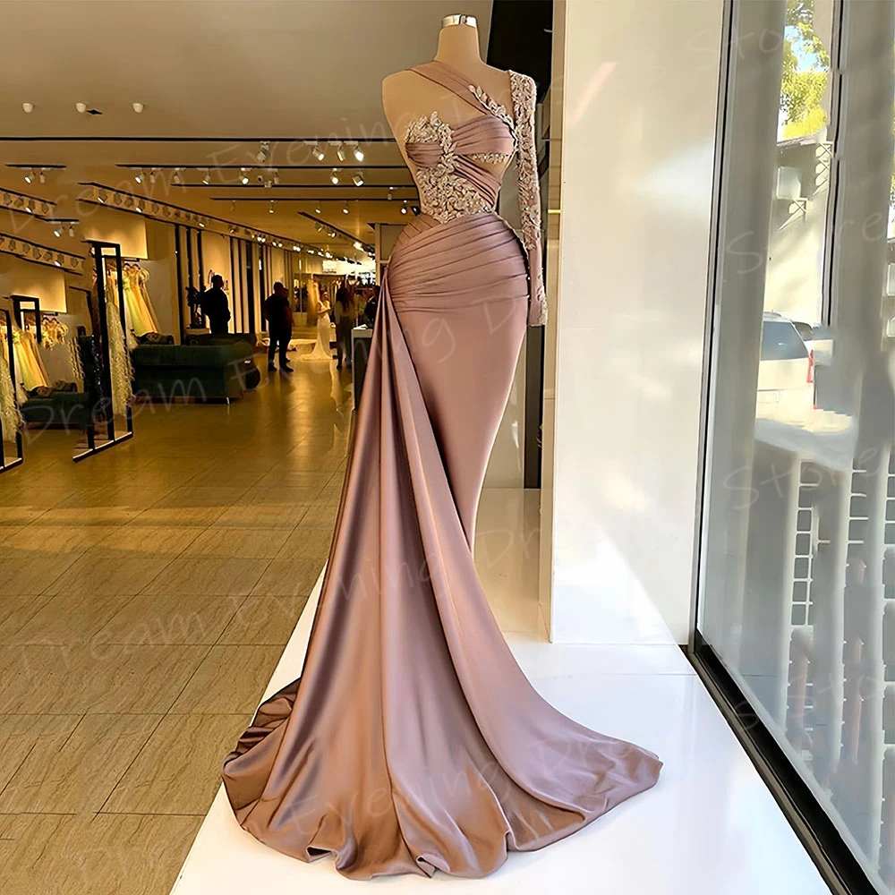 Urocze damskie suknie wieczorowe o kroju syreny seksowne jedno ramię suknie na bal maturalny z długim rękawem plisowane aplikacje dostosowane Vestido De Noche