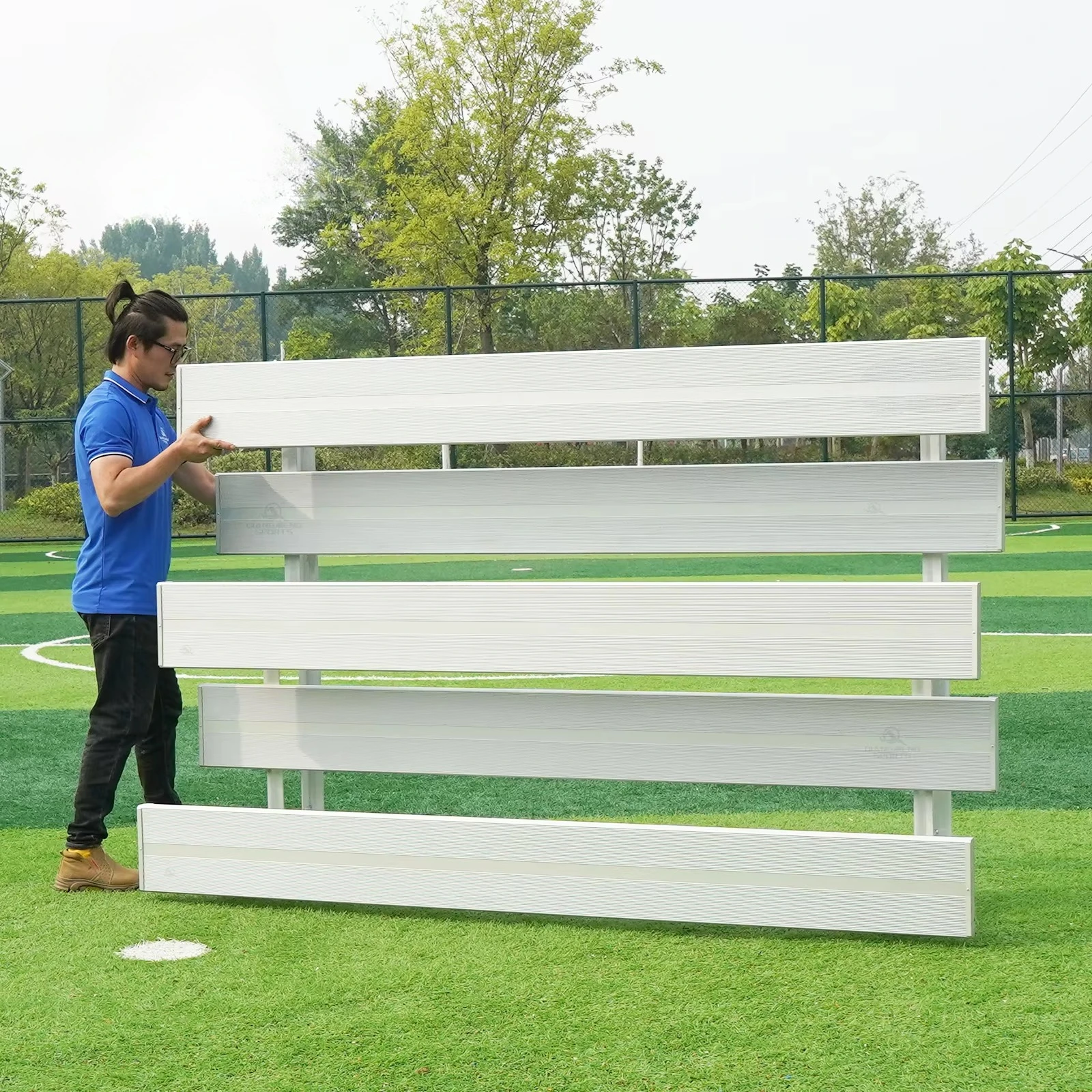 3 Rows Portable Aluminum Grandstand Gymnasium Movable Grandstand Seats Support Customization