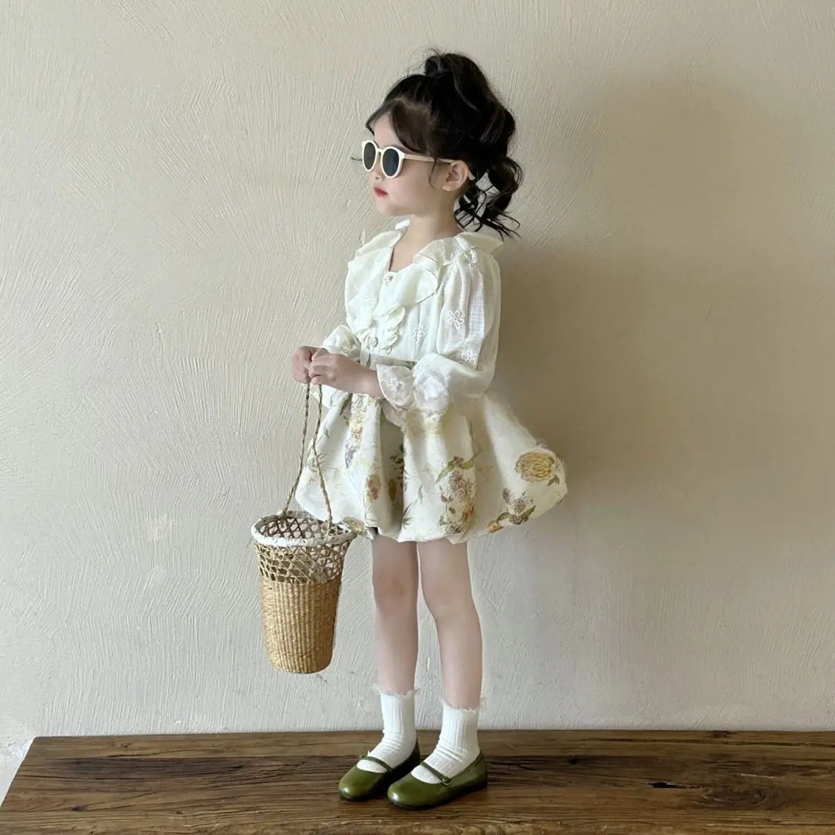 

Kids Girls Fashionable and Elegant Floral Dress, Long Sleeve with Ruffle Neck & Embroidery, Vintage Puff Ball Skirt for Toddlers